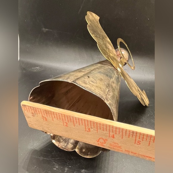 Christmas Brass Angel Holding Tapered Candlestick Holder Vintage Made Hong Kong - Picture 12 of 16